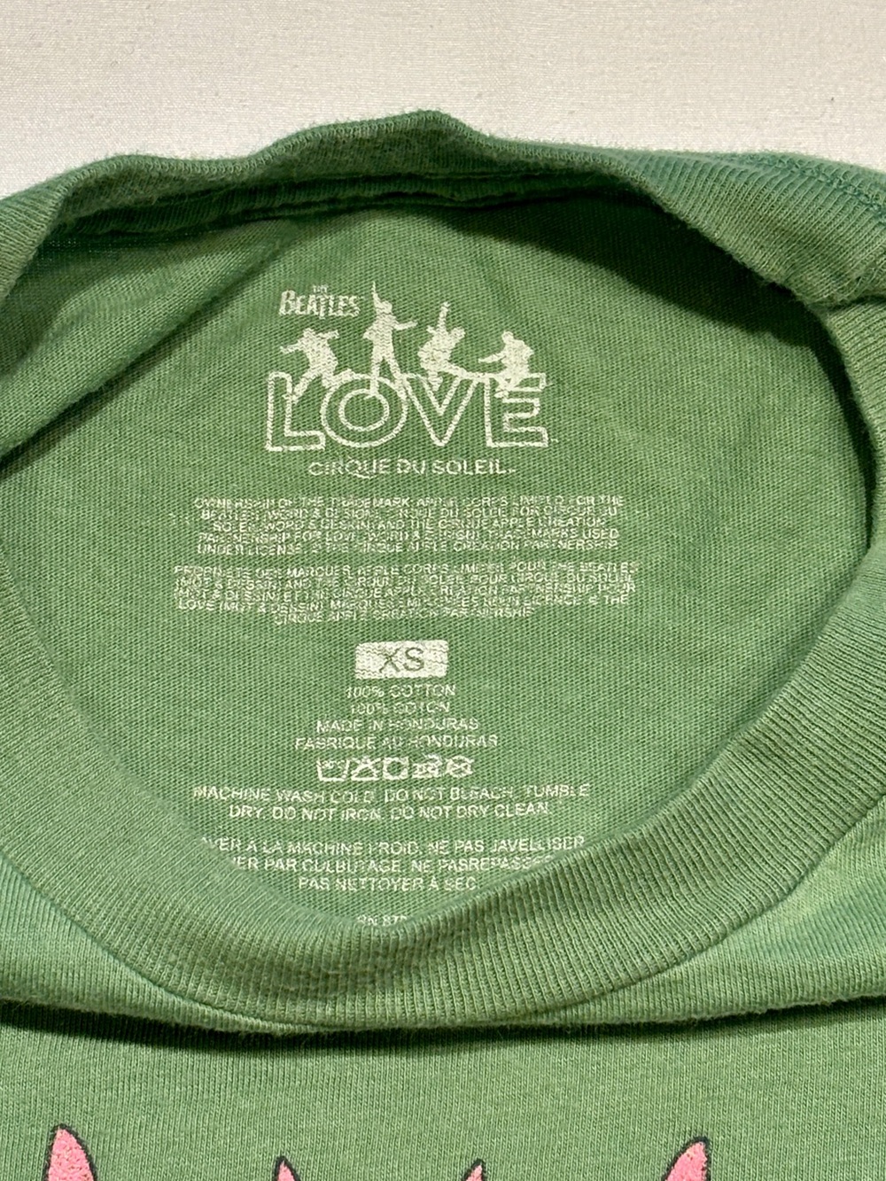 The Beatles LOVE Cirque du Soleil Green Graphic Tee XS - Picture 3 of 4